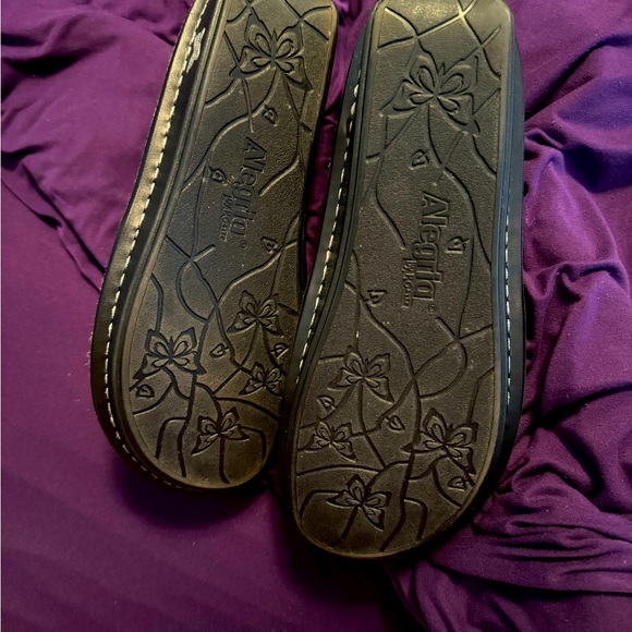 NEW Algeria size 8-8.5 woman’s professional shoes. Style & Color Brenna, Wilder - Picture 2 of 11